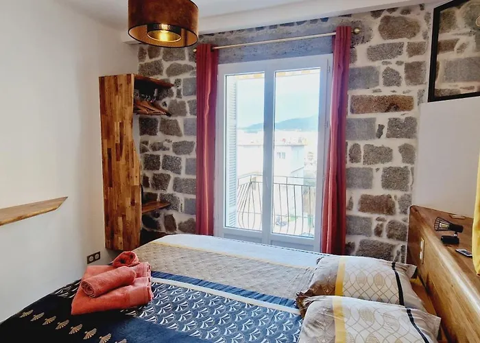 Magnifique Appartement Avec Balcon Vue Mer A L\'Entree D\'Ajaccio