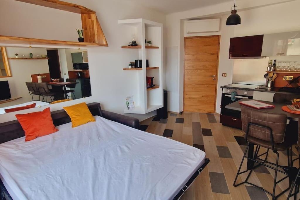 Magnifique Avec Balcon Vue A L'entree D'ajaccio Apartment Ajaccio (Corsica)