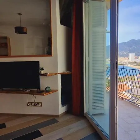 Magnifique Appartement Avec Balcon Vue Mer A L'Entree D'Ajaccio Ajaccio  Exterior photo